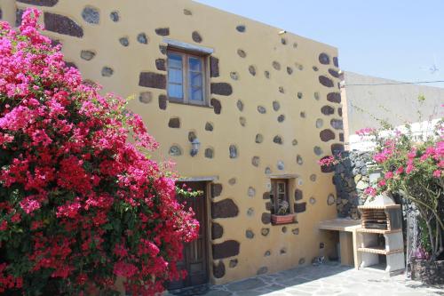 Cottage (3 Adults) del hotel Casa los Abuelos. Foto 47