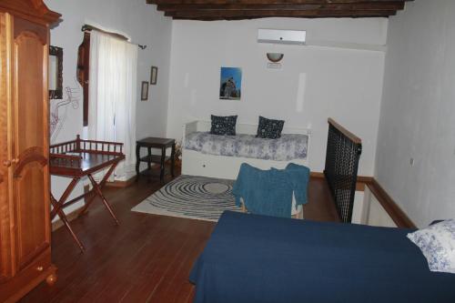 Cottage (3 Adults) del hotel Casa los Abuelos. Foto 53