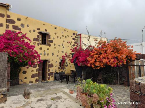 Cottage (3 Adults) del hotel Casa los Abuelos. Foto 63