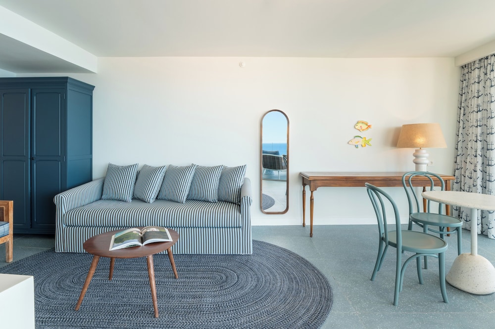 Suite with exterior bathtub (Terrace & Garden) del hotel The Salmar - New Opening. Foto 13