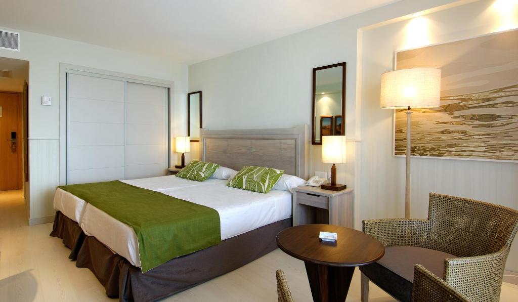 Habitación familiar del hotel Tenerife Golf. Foto 2