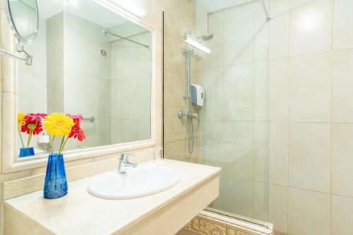 Apartamento Superior del hotel Hovima Jardín Caleta. Foto 6