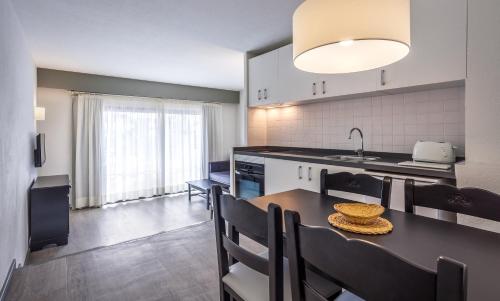 Apartamento de 1 dormitorio del hotel Hg Cristian Sur. Foto 1