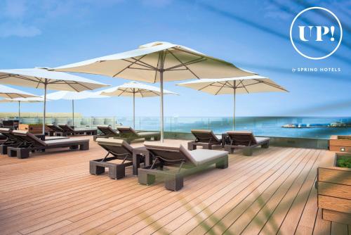 Habitación doble Vista Piscina Balcón o Terraza piscina 2 Camas individuales del hotel Spring Arona Gran Hotel - Adults Only. Foto 5