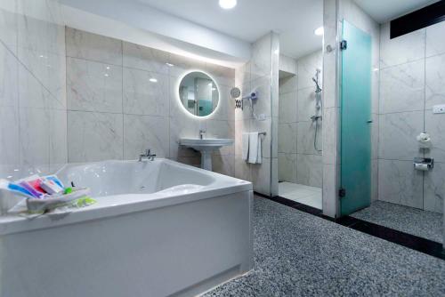 Suite con vistas al mar del hotel Paradise Park Fun Lifestyle. Foto 1