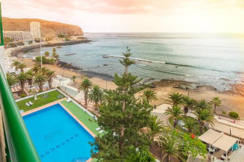 Apartamento Estudio con vistas al mar del hotel Comodoro. Foto 1