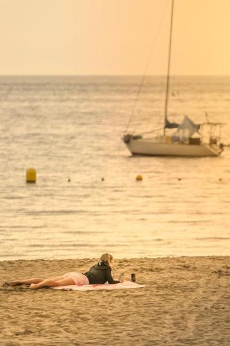 Apartamento Estudio con vistas al mar del hotel Comodoro. Foto 54