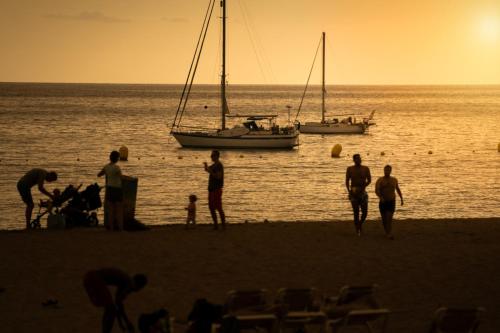 Apartamento Estudio con vistas al mar del hotel Comodoro. Foto 36