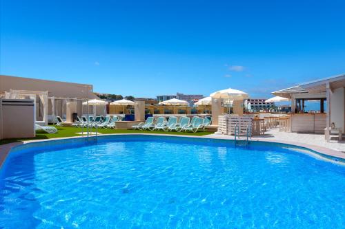 Apartamento de 1 dormitorio con vistas a la piscina del hotel Dragos del Sur