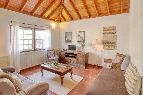 Superior One-Bedroom House del hotel La Camuesa-Adults Only