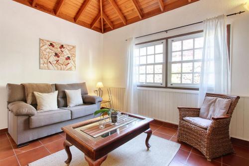 Casa Superior de 1 dormitorio del hotel La Camuesa-Adults Only. Foto 17