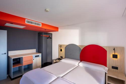 Suite The Loop con vistas al mar del hotel Sholeo Lodges Los Gigantes. Foto 4