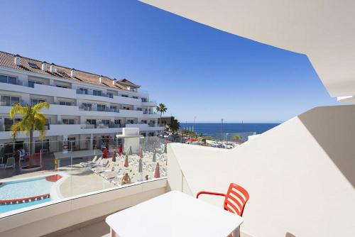 The Flow double room lateral sea view del hotel Sholeo Lodges Los Gigantes. Foto 1