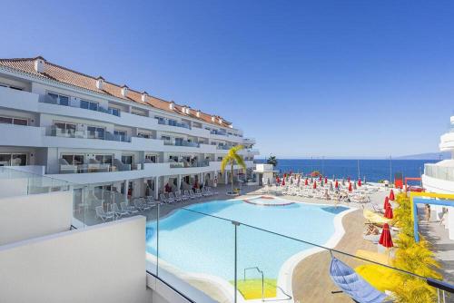 The Flow Double Room Sea View del hotel Sholeo Lodges Los Gigantes. Foto 3