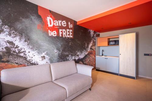 The Loop suite sea view del hotel Sholeo Lodges Los Gigantes. Foto 19