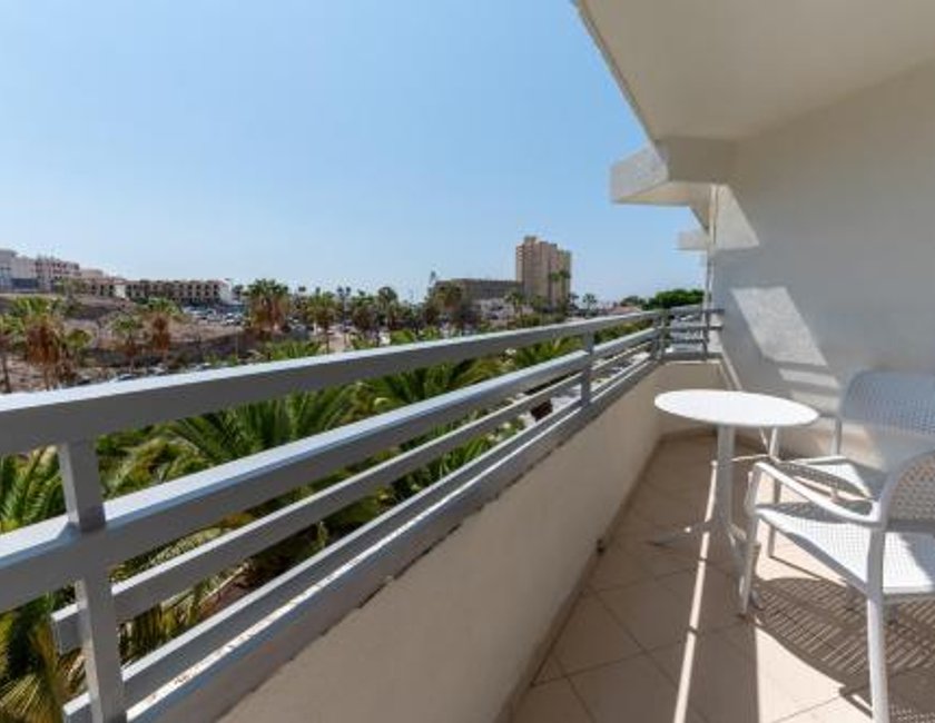 Habitación Doble del hotel Olé Tropical Tenerife Adults Only. Foto 3