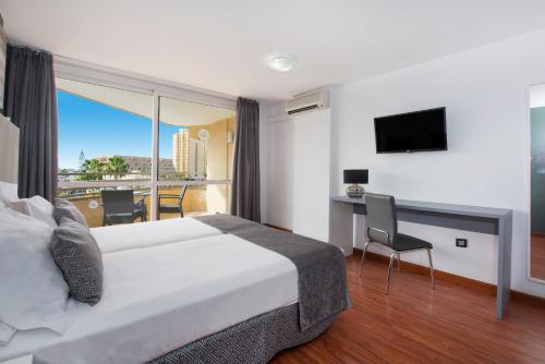 Habitación Doble del hotel Olé Tropical Tenerife Adults Only. Foto 1