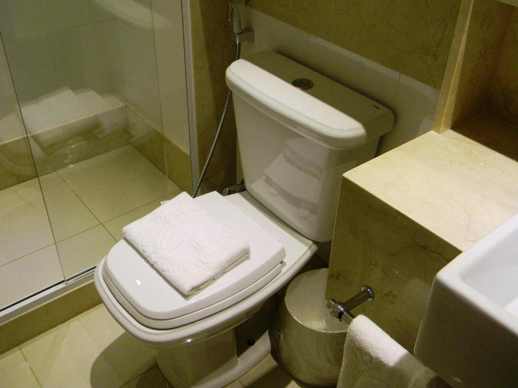 Habitación Doble Deluxe - 2 camas del hotel Atlântico Rio. Foto 2