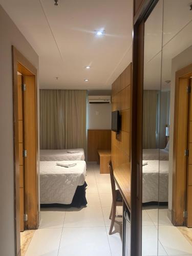 Habitación Doble Estándar - 2 camas del hotel Atlântico Rio. Foto 6