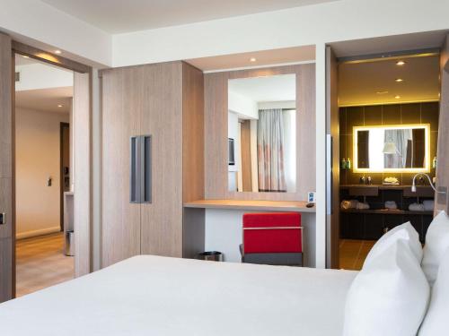 Suite del hotel Novotel Sofia. Foto 7