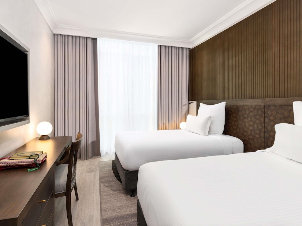 Deluxe Presidential Suite, 1 Double Size Bed, 2 Single Size Beds, Haram Courtyard View del hotel Pullman Zamzam Makkah. Foto 1