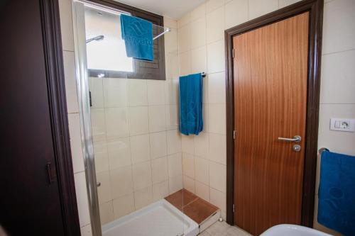 Estudio con vistas a la piscina del hotel Servatur Caribe. Foto 5