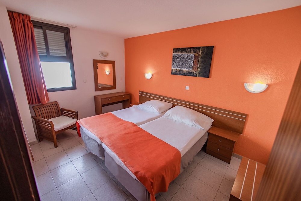 Apartamento clásico, 1 habitación, vistas al mar del hotel Servatur Caribe. Foto 4