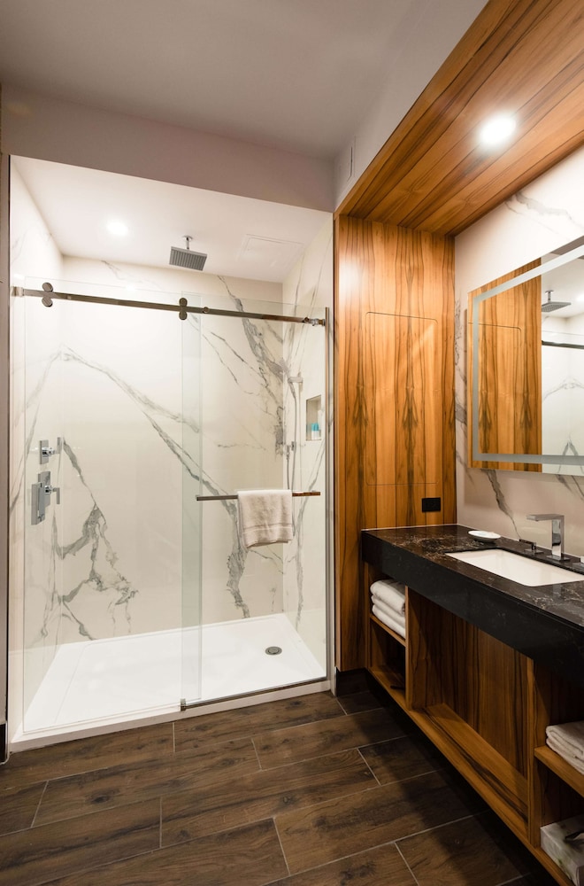 1 Cama King Esquina del hotel Hyatt Regency Calgary. Foto 3
