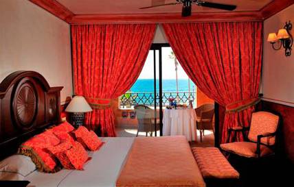 Suite Vista Mar del hotel Europe Villa Cortes