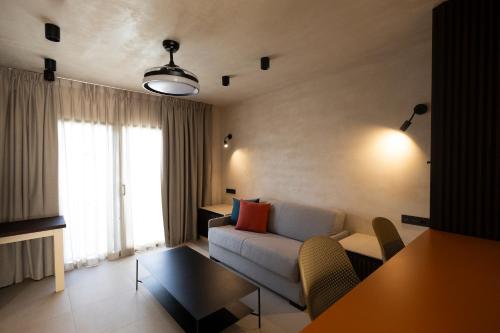 Estudio con terraza del hotel Playazul. Foto 5