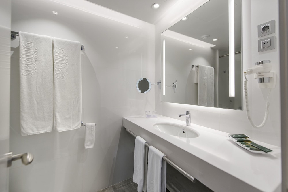 Habitación estándar doble, balcón del hotel Spring Vulcano. Foto 8