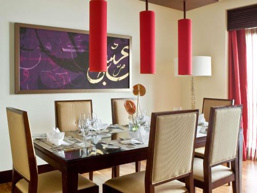 Opera Suite with Sea View - Club Access del hotel Sofitel Al Khobar The Corniche. Foto 8