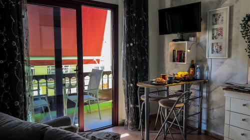 Apartamento de 1 dormitorio con balcón del hotel Apartamentos Mesa