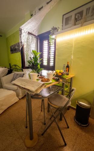 Studio with Balcony(2 Adults) del hotel Apartamentos Mesa. Foto 5