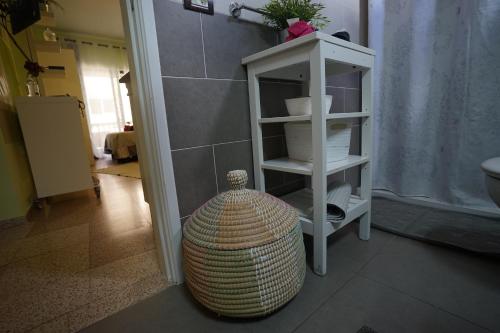 Studio with Balcony(2 Adults) del hotel Apartamentos Mesa. Foto 11