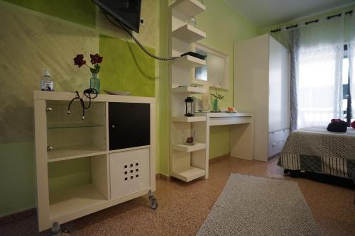 Estudio con balcón del hotel Apartamentos Mesa. Foto 10