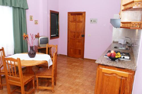 Apartamento de 1 dormitorio del hotel Apartamentos Nelly. Foto 15