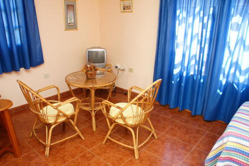 Estudio del hotel Apartamentos Nelly. Foto 14