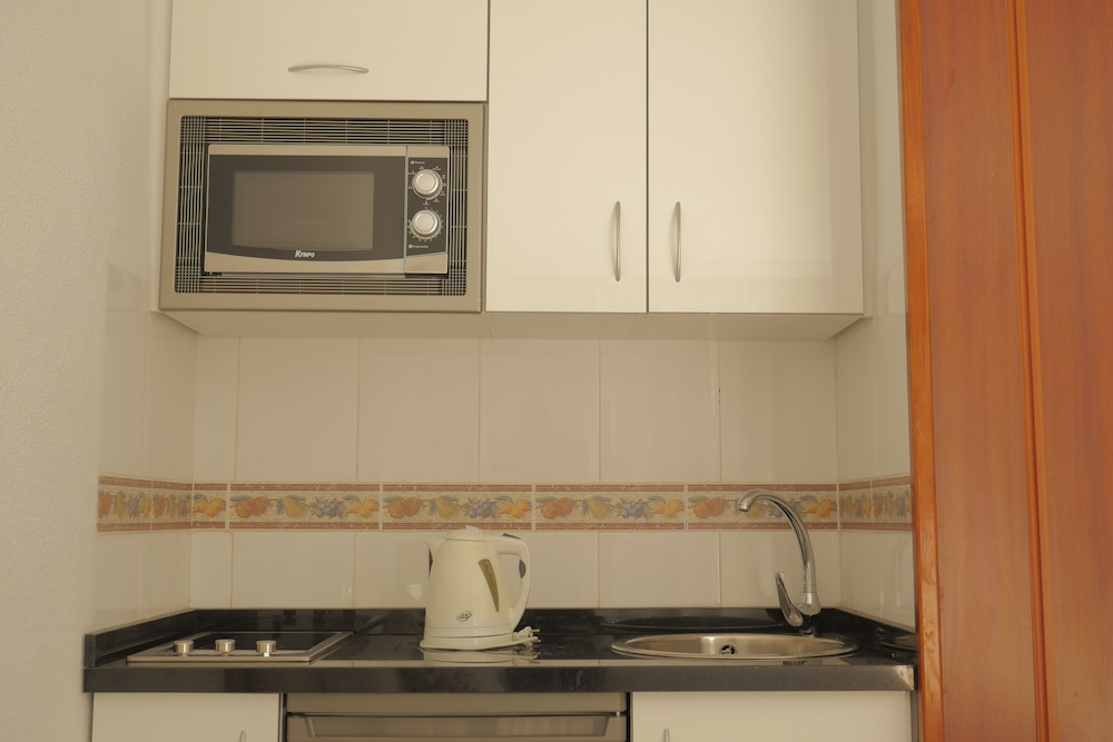 Estudio, balcón del hotel Pirámides. Foto 12