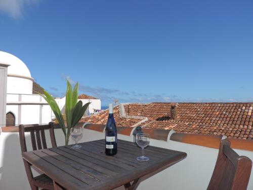 Estudio con balcón del hotel Casa Rural Los Helechos. Foto 2