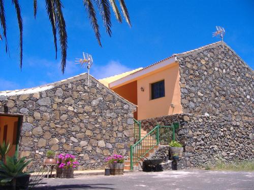 Casa de 1 dormitorio con vistas a las montañas del hotel Casas Rurales Amparo Las Hayas. Foto 6