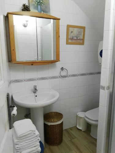 One-Bedroom Villa del hotel Casas Rurales Serrillal. Foto 15