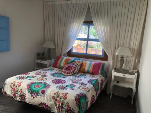 Apartamento con terraza y vistas a la montaña del hotel Caserío de la Playa - Adults Only. Foto 5