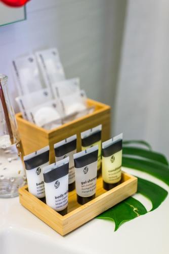 Estudio Balcón o Terraza Sofá Cama incluido 2 Camas individuales del hotel Udalla Park. Foto 13