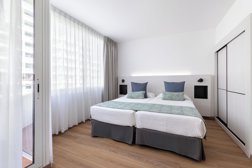 Habitación familiar, 1 habitación del hotel Alexandre Troya