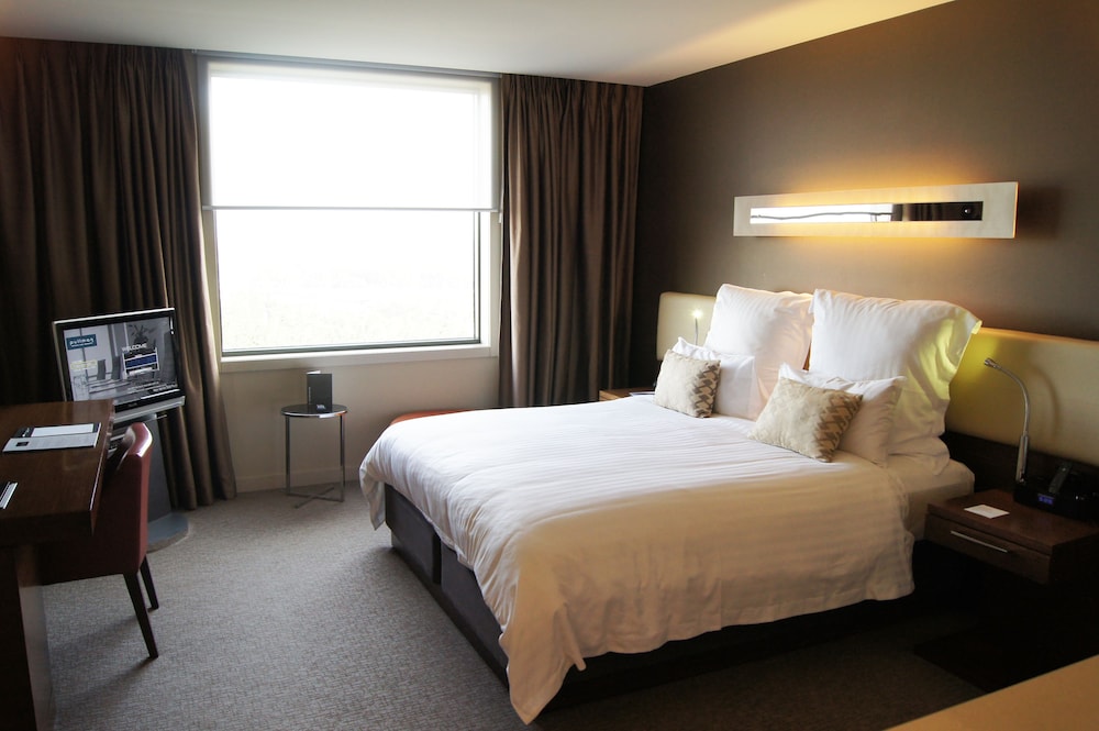 HABITACIÓN SUPERIOR, 1 Cama King del hotel Pullman At Sydney Olympic Park. Foto 1
