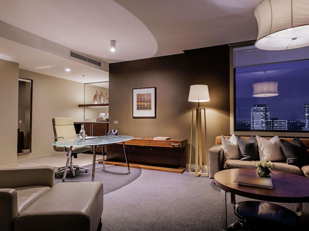 SUITE EJECUTIVA, 1 Cama King, Spa del hotel Pullman At Sydney Olympic Park. Foto 4