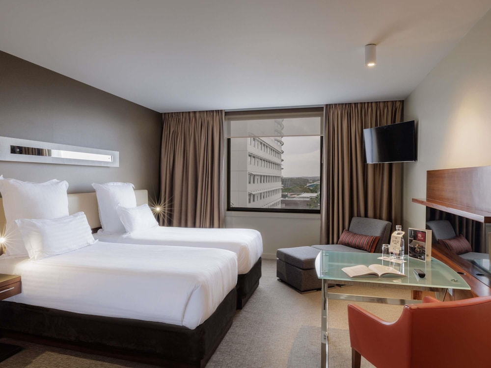 Habitación superior, 2 camas individuales del hotel Pullman At Sydney Olympic Park. Foto 5