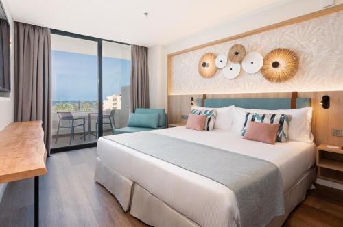 Habitación Doble con vistas al mar (2 adultos + 1 niño) - 2 camas del hotel Mediterranean Palace