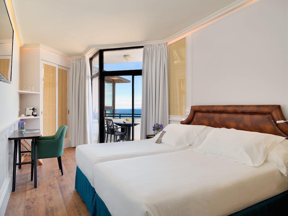 Habitación doble (Privilege) del hotel H10 Conquistador. Foto 8